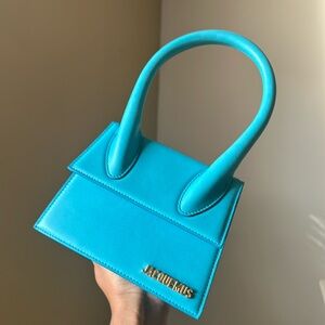 JACQUEMUS LE CHIQUITO MOYEN - turquoise bag